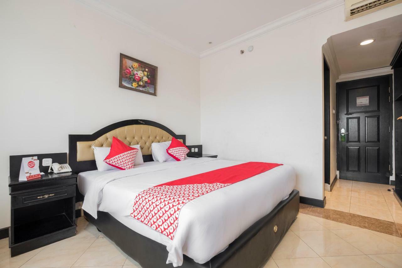 Hotel Sutomo Makassar Eksteriør bilde