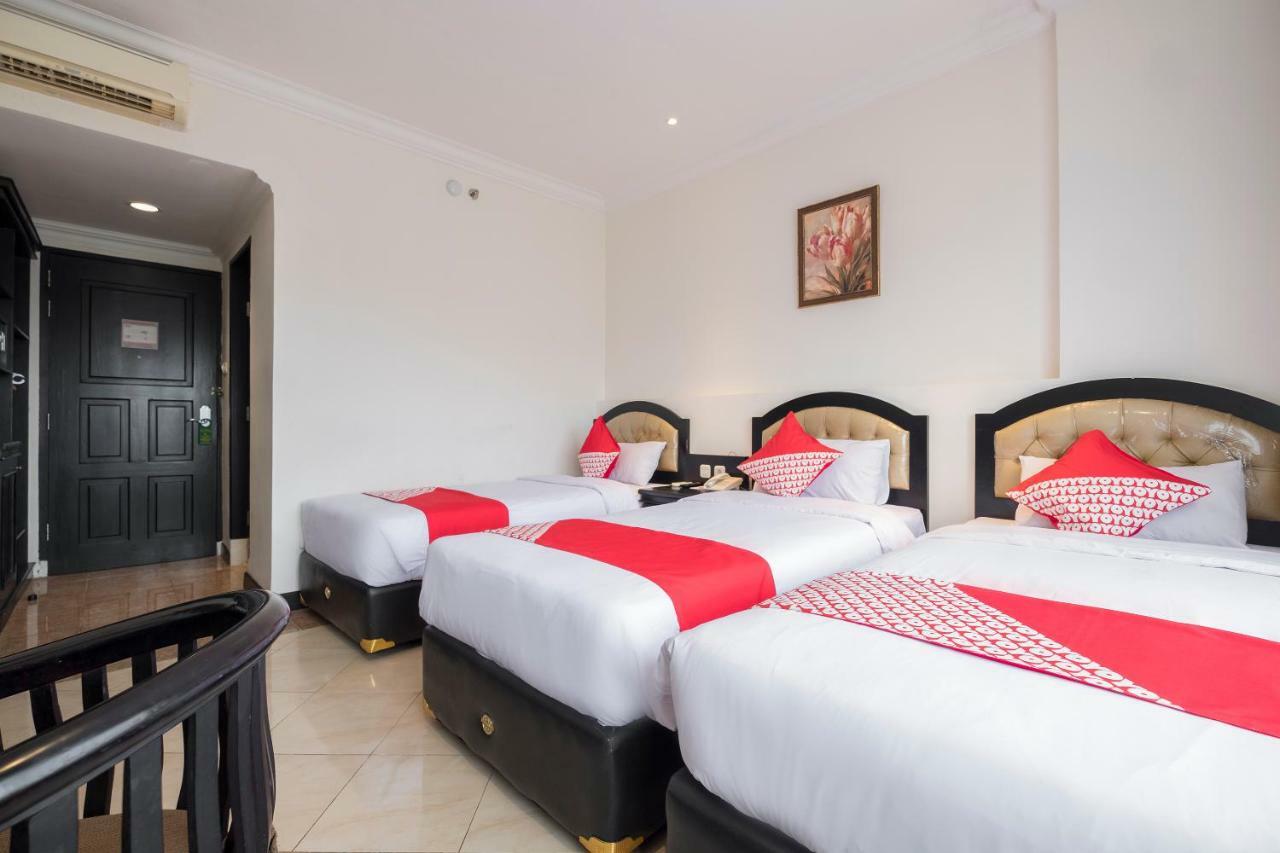 Hotel Sutomo Makassar Eksteriør bilde