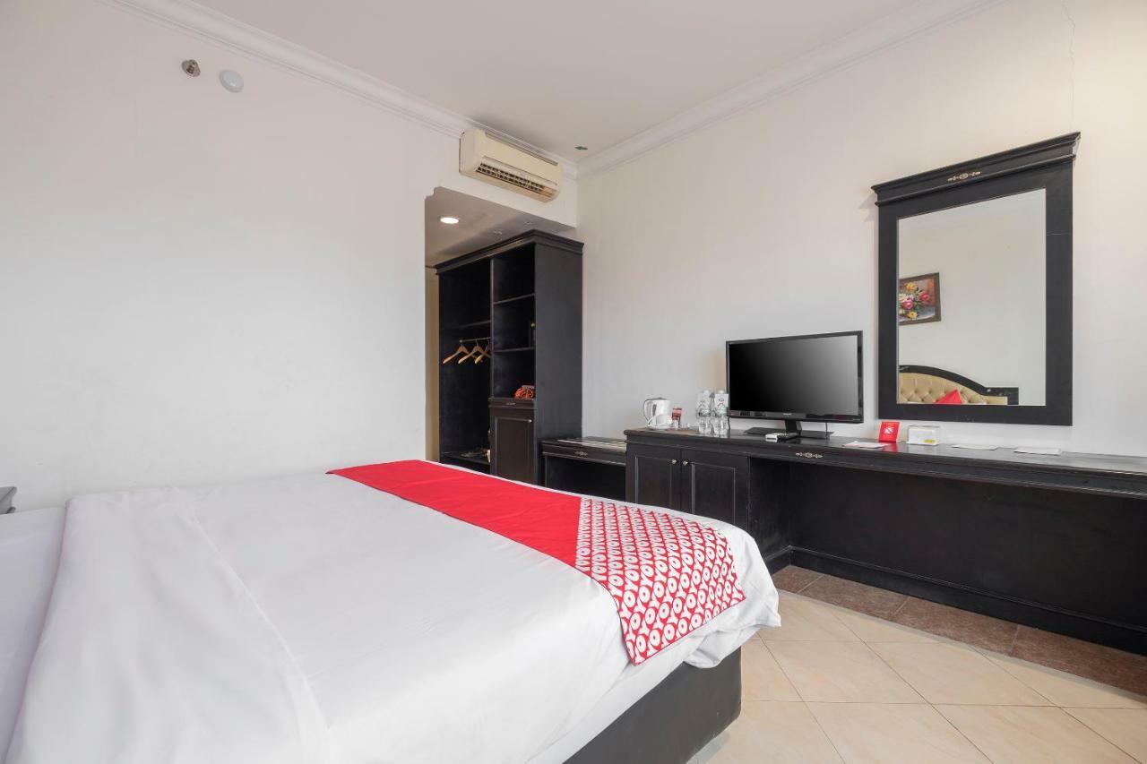 Hotel Sutomo Makassar Eksteriør bilde