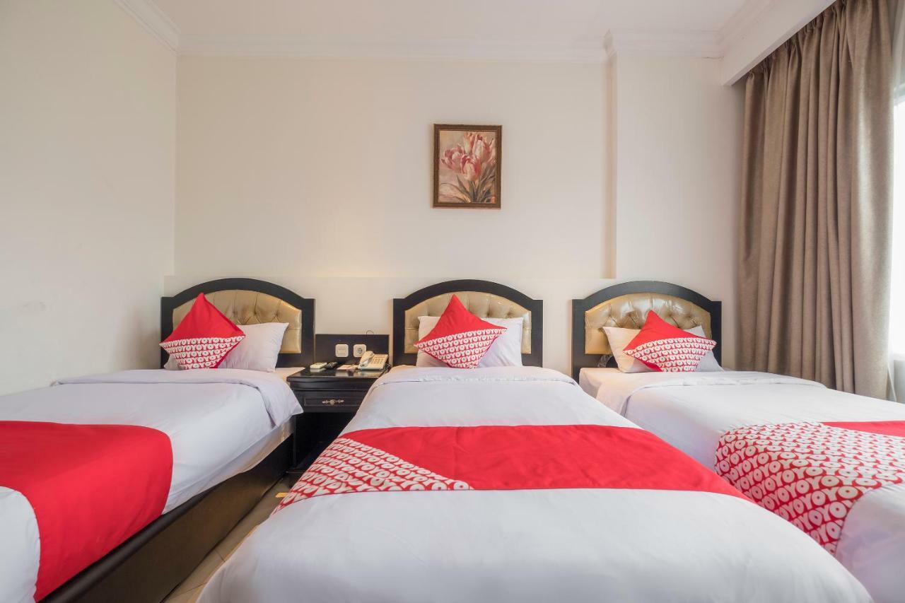 Hotel Sutomo Makassar Eksteriør bilde